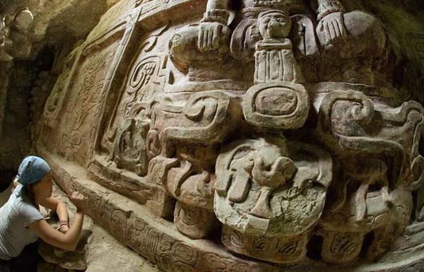 کشف یک مقبره تاریخی در گوآتمالا
