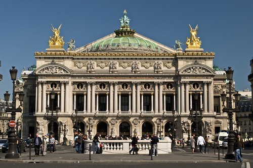 کاخ گارنیه،پاریس