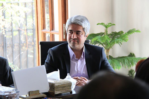 محمدرضا پوینده