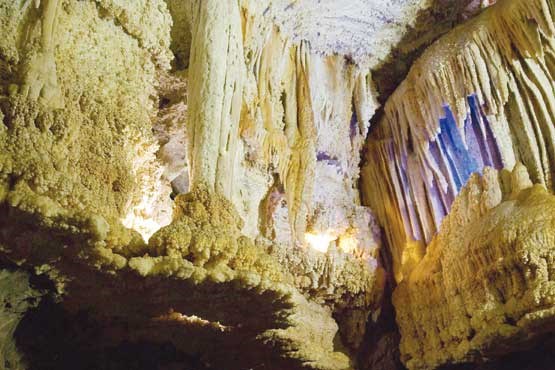 تصویر هنرنمایی طبیعت در طولانی‌ترین غارآبی جهان